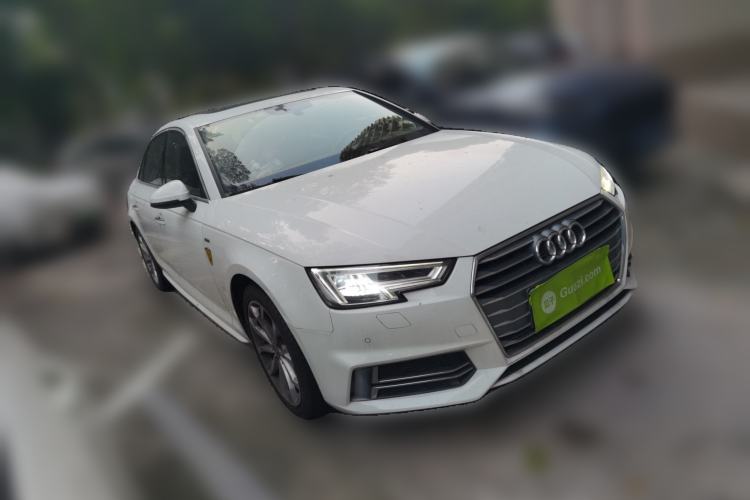 Used Audi A4L 2018 30th Anniversary Edition 40 TFSI Fashion Model Front Right 45 Deg