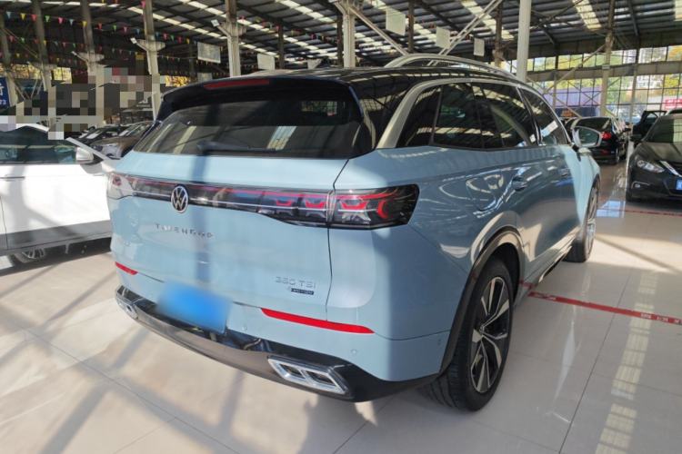 Used Volkswagen Tavendor 2023 380TSI All-Wheel Drive R-Line Journey Edition Exterior 3