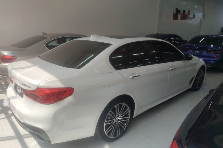 Used BMW 5 Series 2018 Restyled 530Li Leading Edition M Sport Package

