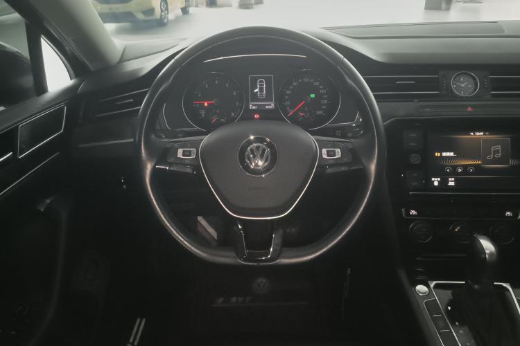 Used Volkswagen Magotan 2019 330TSI DSG Luxury Model China V Standard