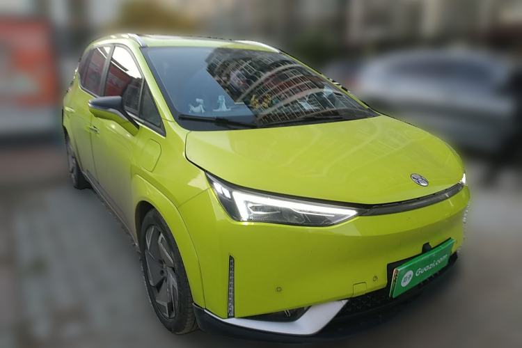 Used Hycan Z03 2022 620 km Range Trendy Cool Version 160 kW 76.8 kWh