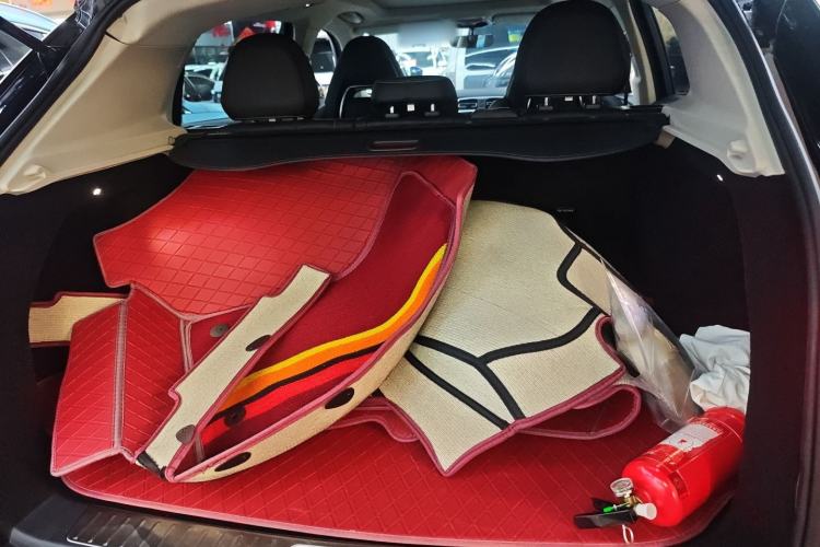 Used Lynk & Co 01 2020 2.0T Two-Wheel Drive Pure Pro Version China VI Standard
