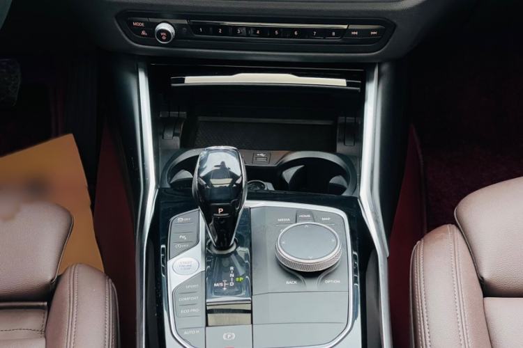 Used BMW 3 Series 2020 325Li First Edition Interior 5