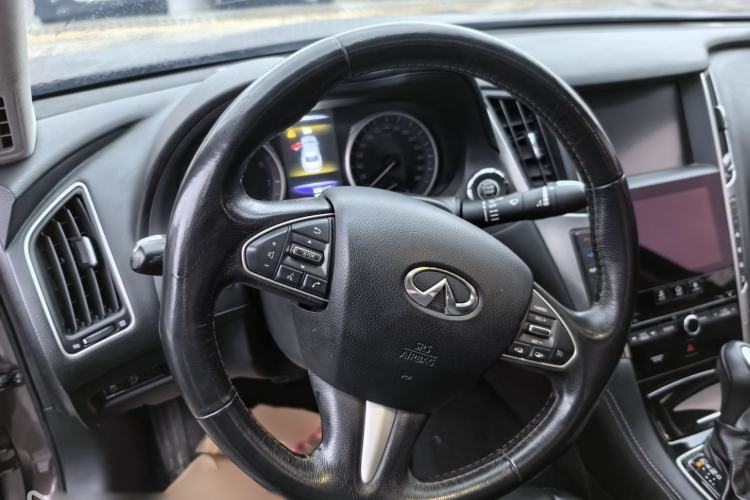 Used Infiniti Q50L 2015 2.0T Enjoyment Edition