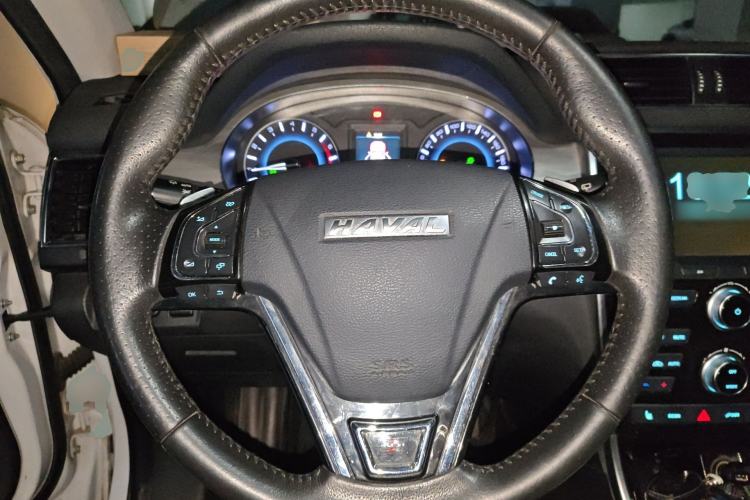 Used Haval H2 2018 Red-Label 1.5T Dual-Clutch Two-Wheel-Drive Luxury Model Steering Wheel
