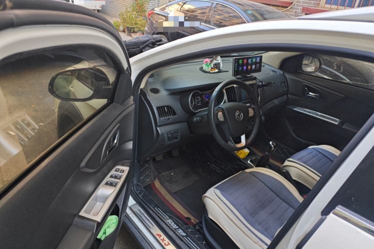 Used Dongfeng Aeolus AX3 2016 1.5L Manual ZhiKu Model
