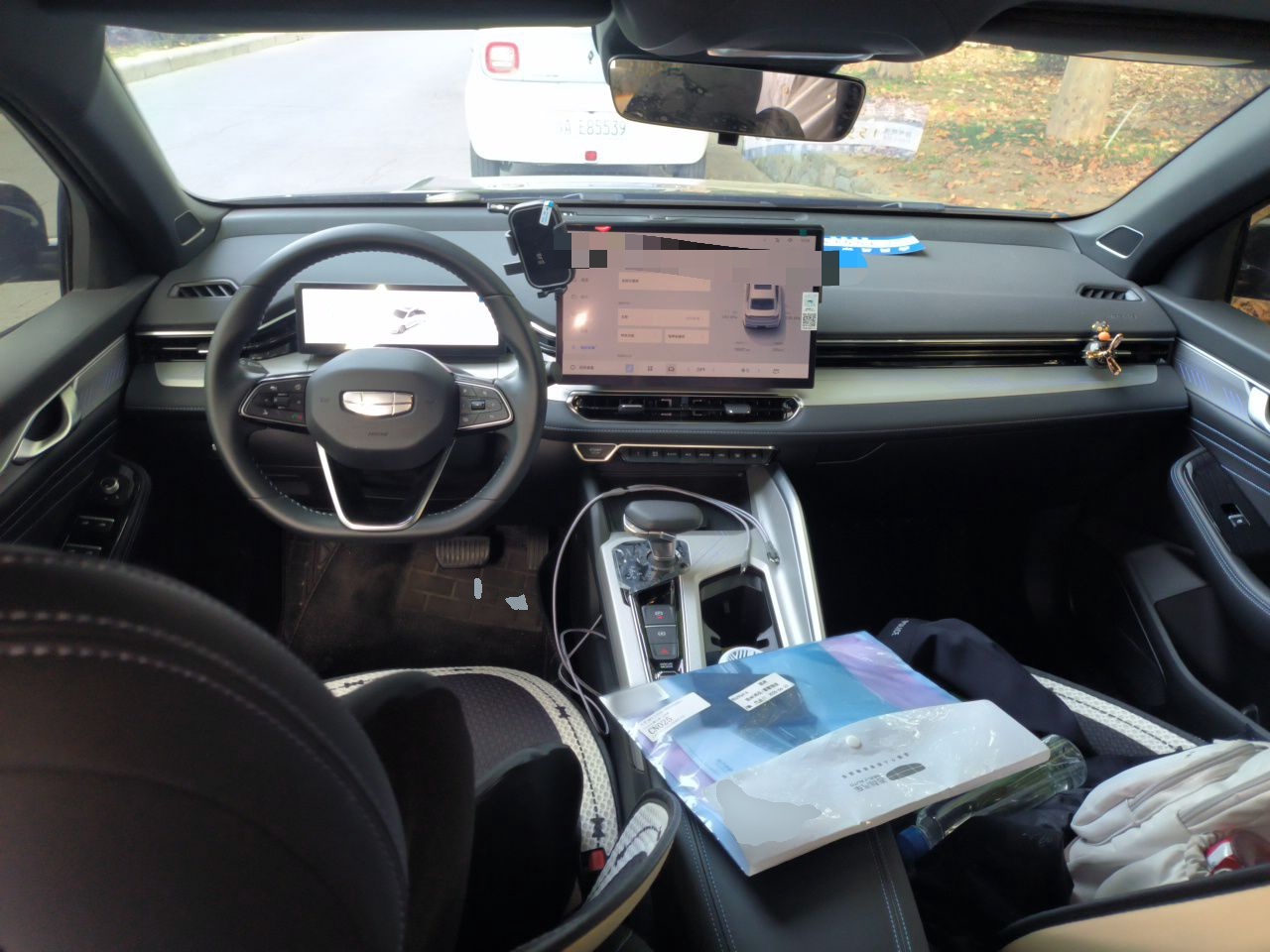 Geely Auto Preface 2025 Dongfang Yao 1.5TD Fuyao Edition — снимка 9