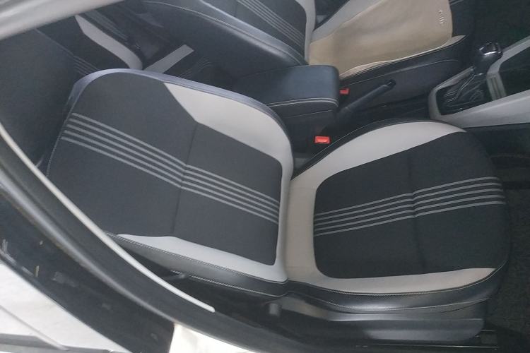 Used Skoda Fabia 2015 1.6L Automatic Sport Edition
