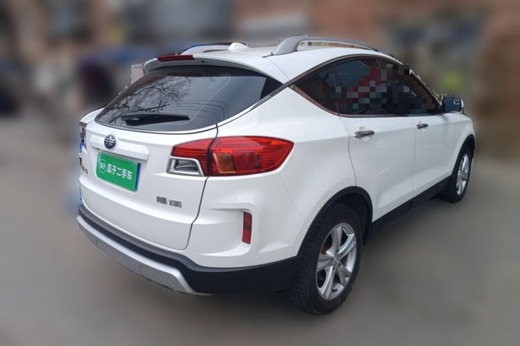 Used Bestune X80 2016 2.0L Automatic Luxury Model
