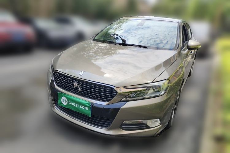 Used DS 5LS 2014 1.6T Luxury Edition THP160