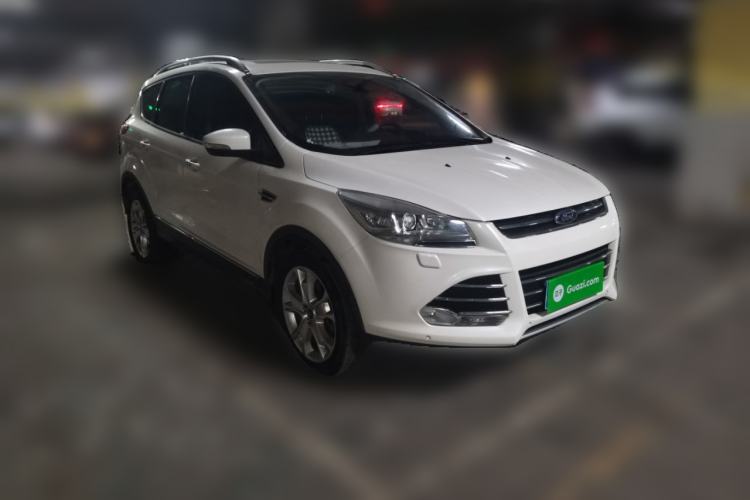 Used Ford Kuga 2015 2.0L GTDi Four-Wheel-Drive Sport Model
