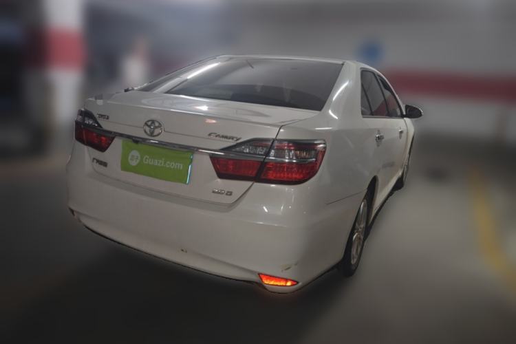 Used Toyota Camry 2015 2.0G Premier Edition Rear Right 45 Deg