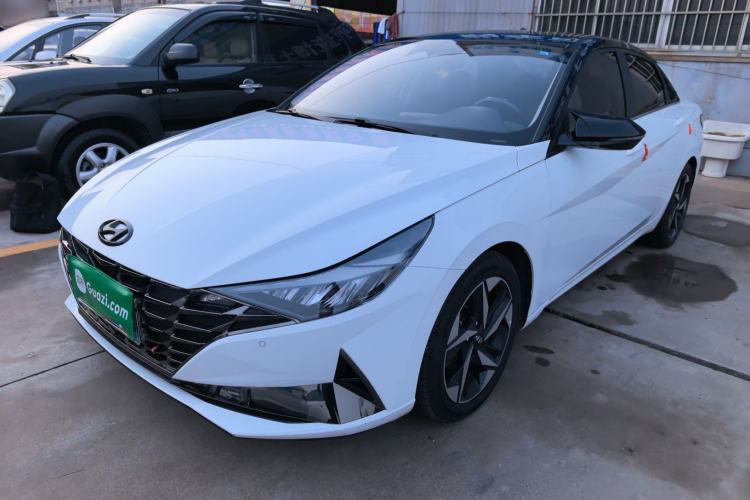 Used Hyundai Elantra 2021 1.5L CVT LUX Prestige Edition