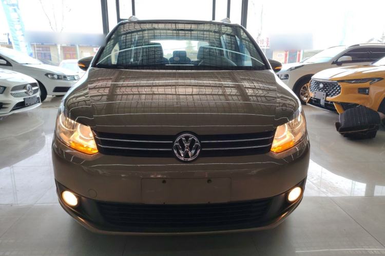 Used Volkswagen Touran 2015 1.4T Manual Fashion Edition 5-Seater
