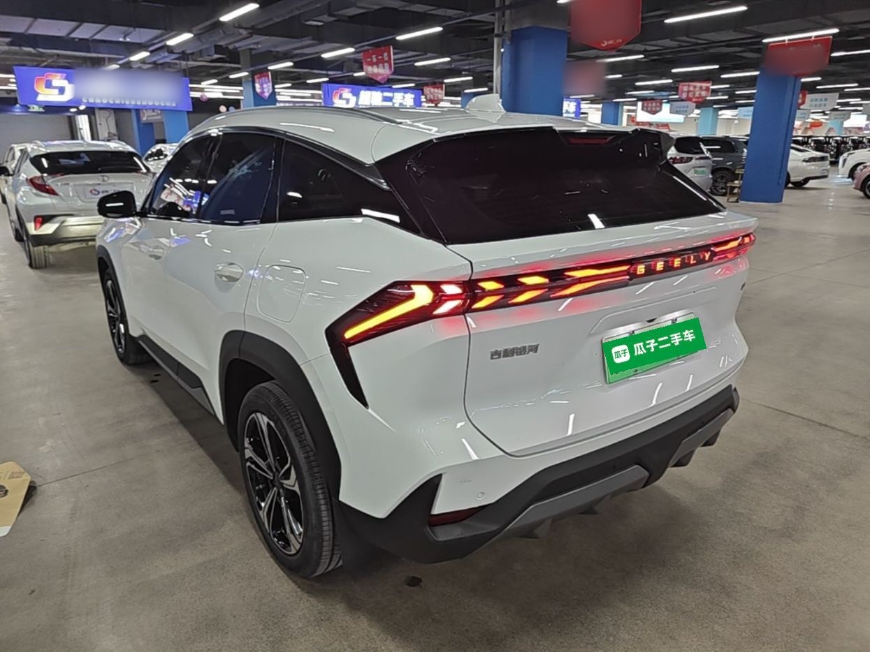 Geely Galaxy L7 2023 1.5T 115 km MAX — снимка 4