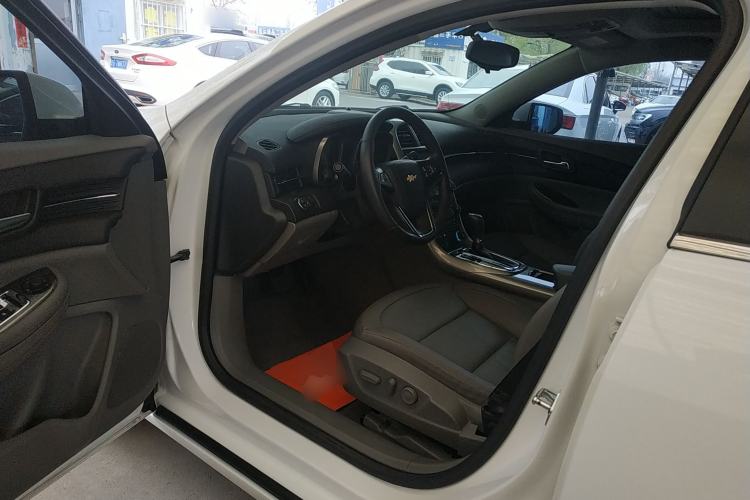 Used Chevrolet Malibu 2014 2.0L Automatic Luxury Edition
