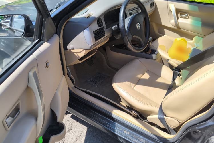 Used Volkswagen Santana Vista 2008 1.8L Manual Comfort Edition Driver Seat