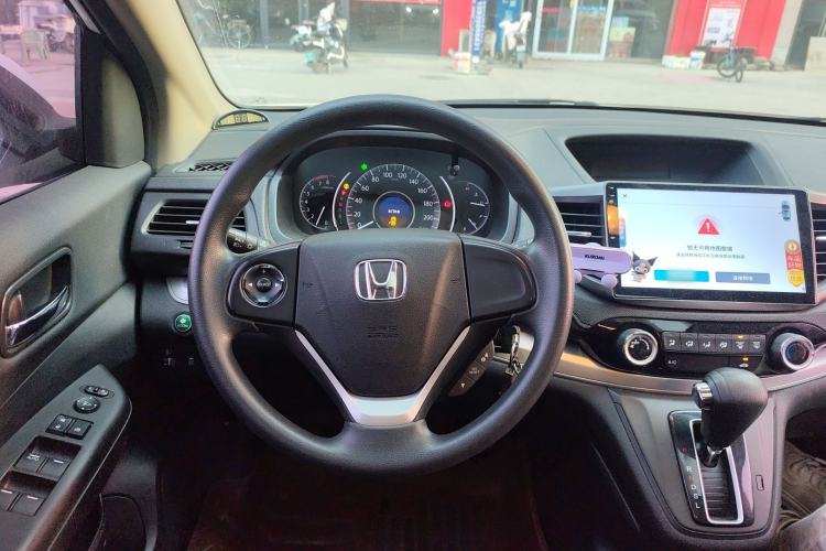 Used Honda CR-V 2016 2.0L two-wheel drive Urban Edition