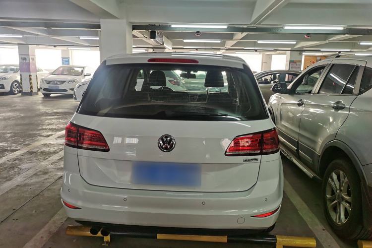 Used Volkswagen Golf Sportsvan 2016 230TSI Manual Entry-Level Trim