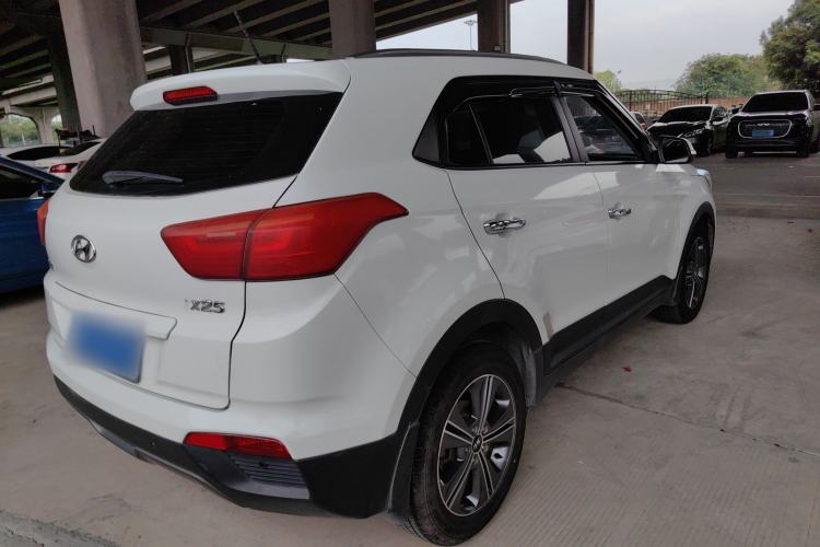 Used Hyundai ix25 2015 1.6L Automatic Two-Wheel Drive Smart GLS Trim