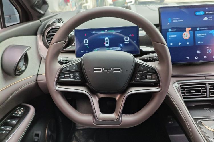 Used BYD Frigate 07 2023 DM-i 205KM Flagship Model