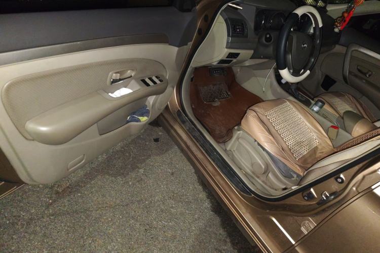 Used Dongfeng Aeolus A60 2014 1.6L Automatic Luxury Model