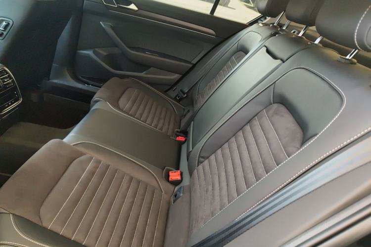 Used Volkswagen Magotan 2020 330TSI DSG Luxury Edition
