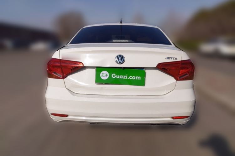 Used Volkswagen Jetta 2017 1.4L Manual Fashion Edition