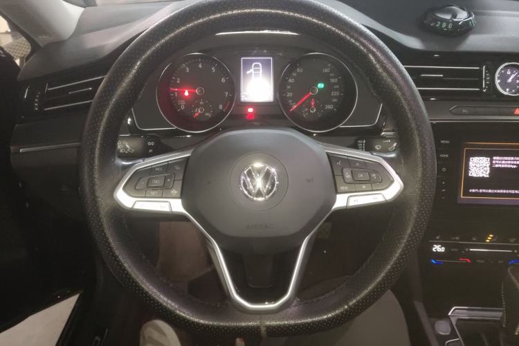 Used Volkswagen Magotan 2020 330TSI DSG Leading Model Steering Wheel