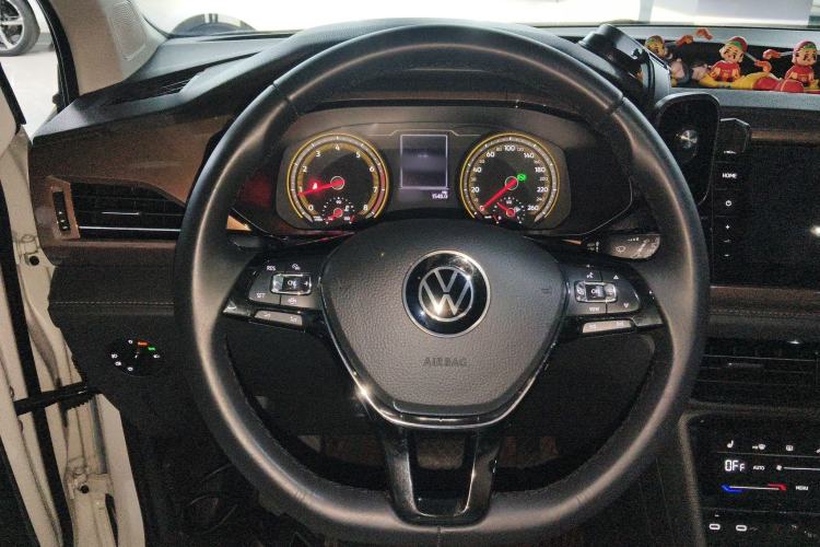 Used Volkswagen Tharu 2021 280TSI Two-Wheel-Drive Luxury Plus Edition
