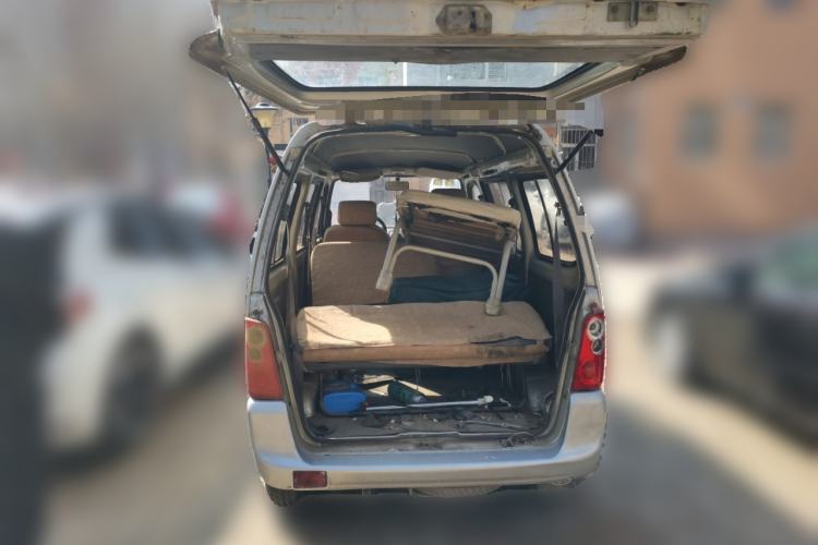 Used FAW Jiabao V52 2011 1.0L Practical Version LJ465QE1