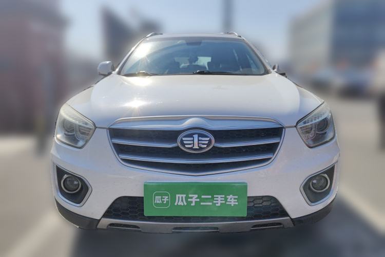 Used Bestune X80 2013 2.0L automatic luxury version
