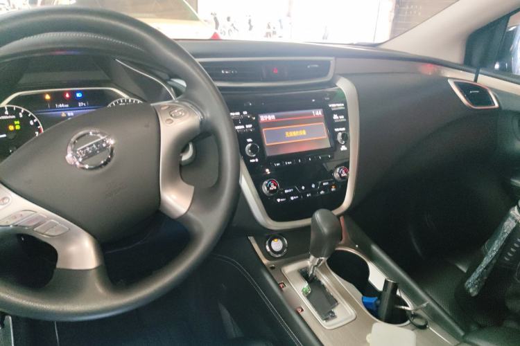 Used Nissan Murano 2015 2.5L XE Two-Wheel-Drive Elite Edition