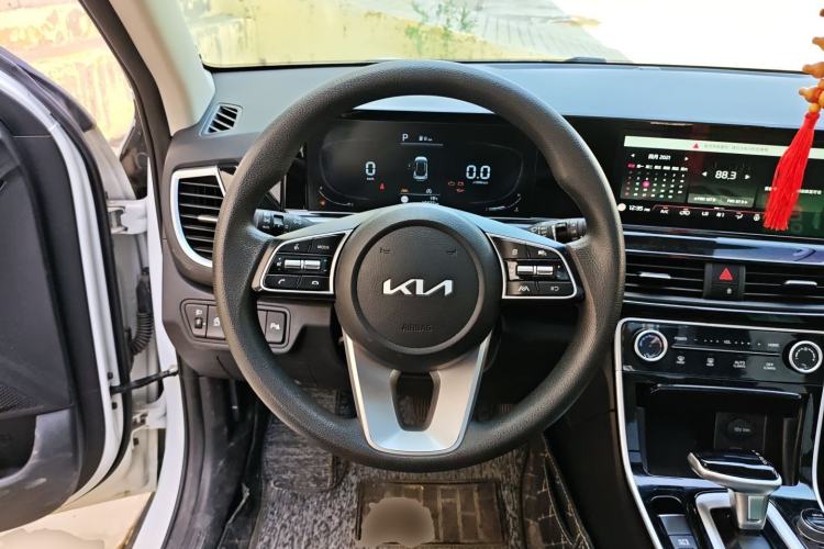 Used Kia Seltos 2023 1.5L CVT Luxury Edition
