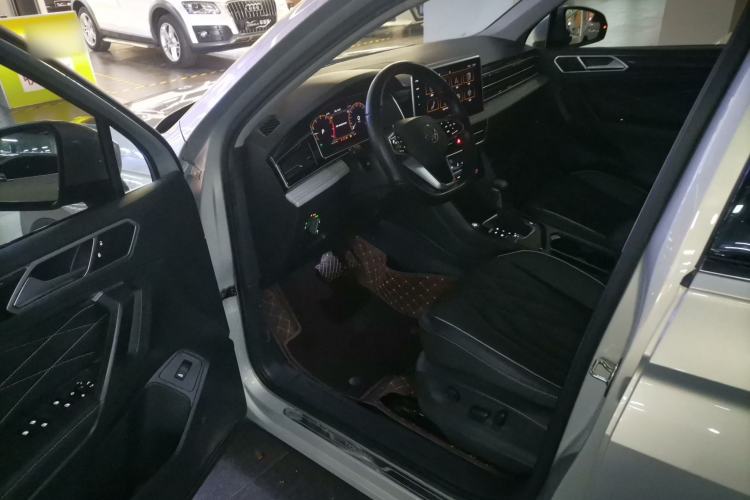 Used Volkswagen Tiguan L 2022 330TSI Automatic Two-Wheel Drive Smart Edition