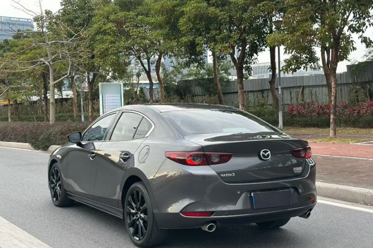 Used Mazda Mazda 3 Axela 2022 2.0L Automatic Premium Black Obsidian Edition