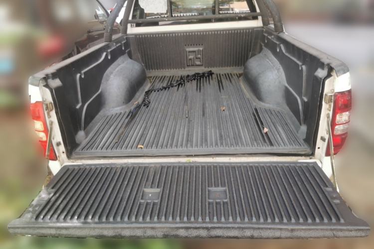 Used JDMC T7 2015 2.8T Two-Wheel Drive Prestige Edition Extended Wheelbase JE493ZLQ4CB