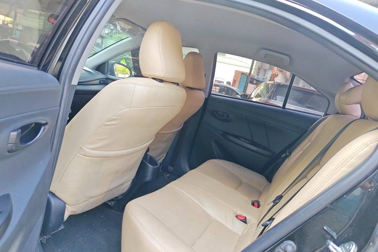 Used Toyota YARiS L Zhi Xiang 2019 1.5E CVT Dynamic Edition China VI compliant Interior 4