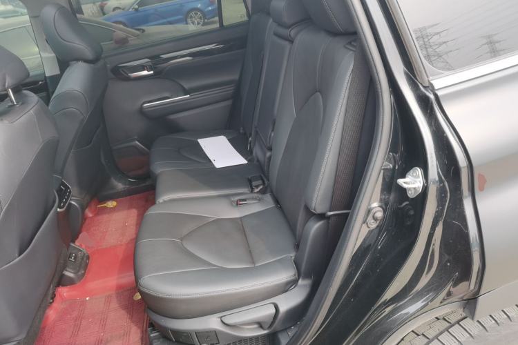 Used Toyota Highlander 2023 2.5L Smart Electric Hybrid Dual-Engine Four-Wheel Drive Prestige Version – 7 Seats