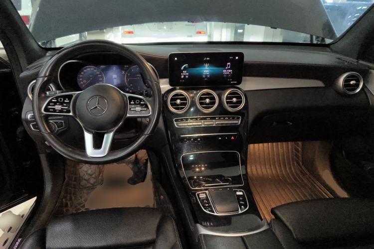 Used Mercedes-Benz GLC 2021 GLC 260 L 4MATIC Dynamic Edition