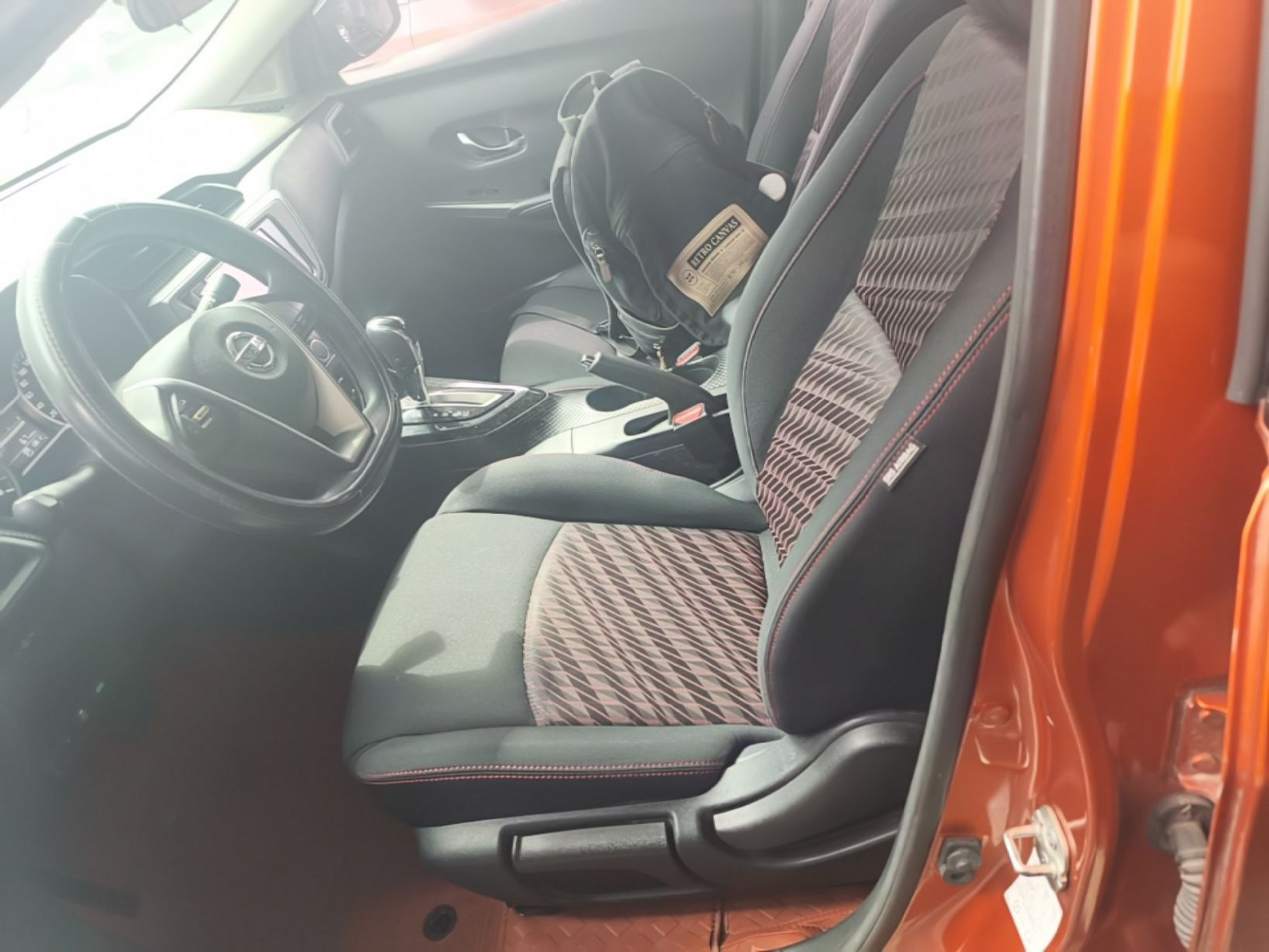 Interior delantero