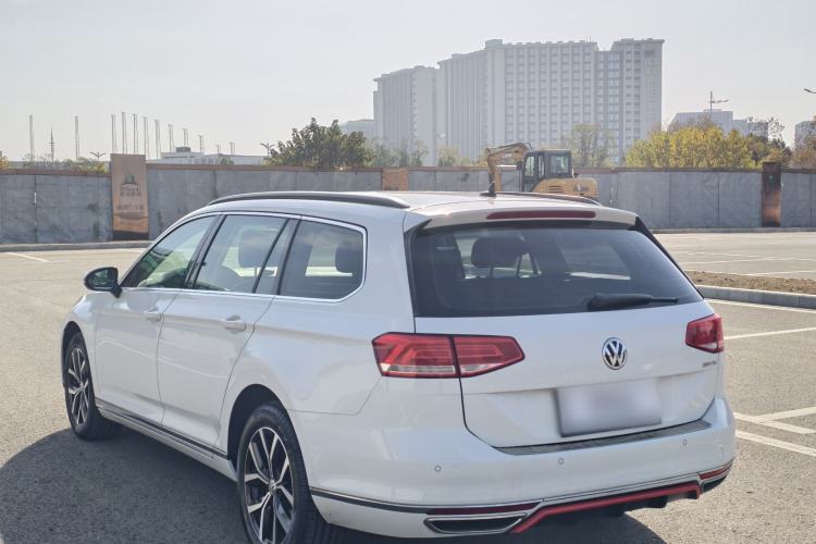 Used Volkswagen Variant 2018 380TSI Two-Wheel Drive Comfort Edition
