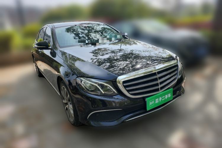 Used Mercedes-Benz E-Class 2019 E 260 L Front Right 45 Deg