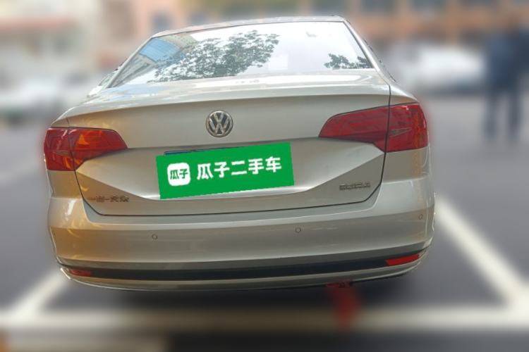 Used Volkswagen Bora 2017 1.6L Automatic Fashion Model
