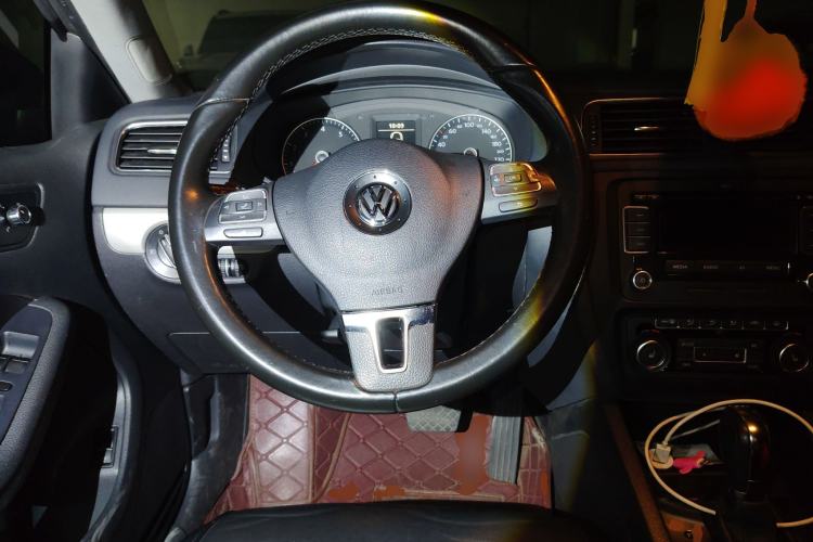 Used Volkswagen Sagitar 2012 1.4TSI Automatic Luxury Edition
