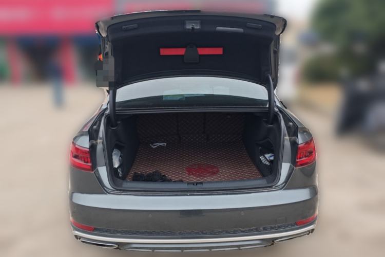 Used Audi A4L 2019 40 TFSI Fashion Edition China VI Emission Standard