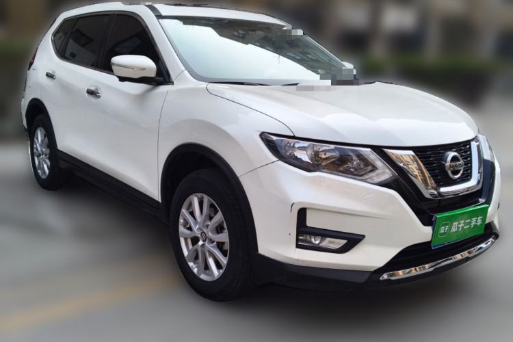 Used Nissan X-Trail 2022 2.0L Two-Wheel Drive Smart Connect & Comfort Edition Front Right 45 Deg