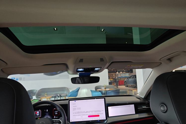 Used Volkswagen Magotan 2024 380TSI DSG Prestige Edition DaMai Package Headliner