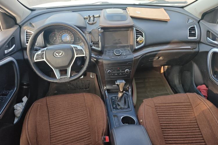 Used HYOSOW S6 2017 1.5T CVT Enjoy Edition Center Console