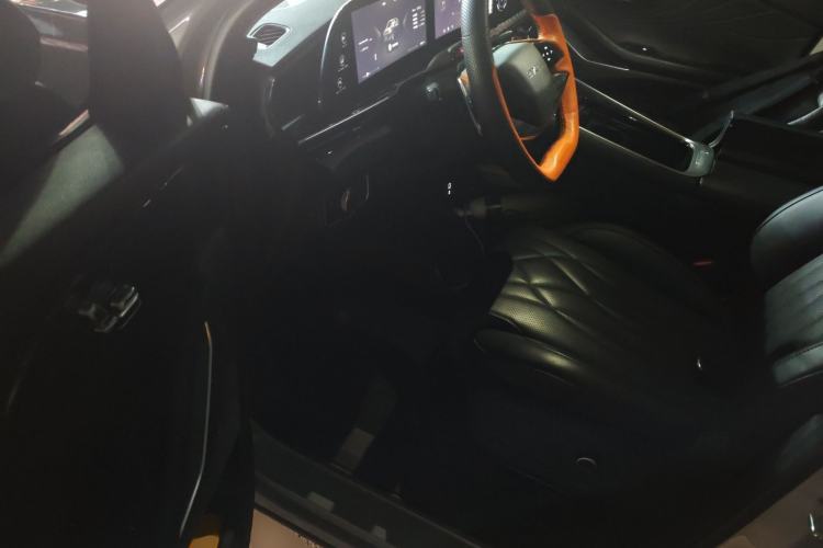 Used EXEED Stellar 2023 400T Two-Wheel Drive Comfort Edition